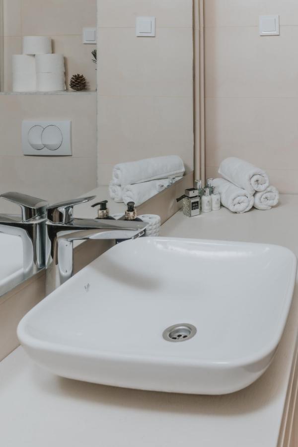 Regina Apartments Budva Ngoại thất bức ảnh