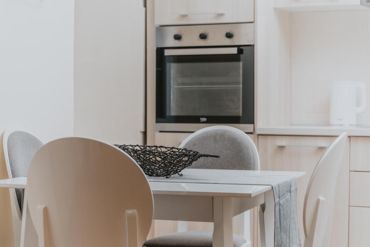 Regina Apartments Budva Ngoại thất bức ảnh